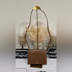 Excellent condition Vintage Valentino Crossbody leather bag